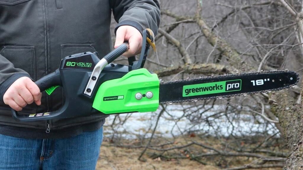 Motosierra Greenworks Pro 80 V