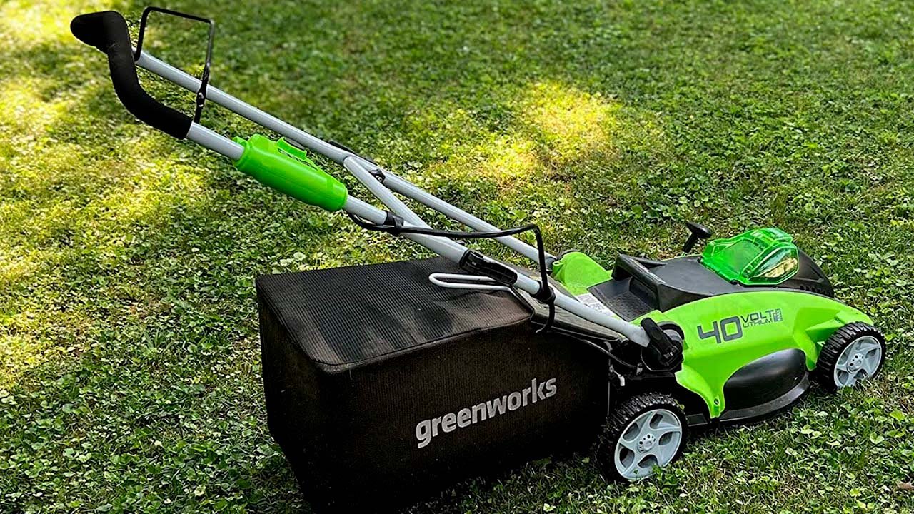 Cortadora de césped Greenworks 25322